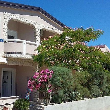 Doana Apartments Vir Exterior photo